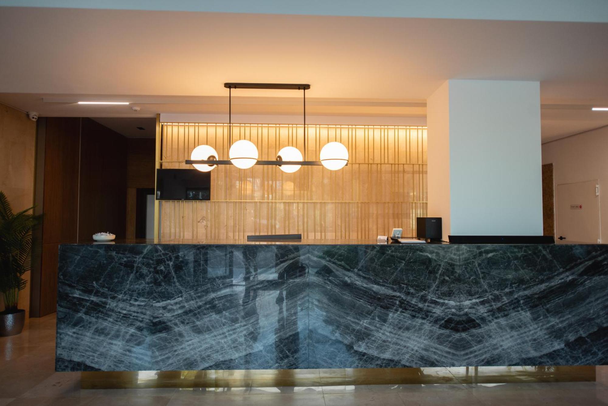 Aparthotel Solid Magic 3*