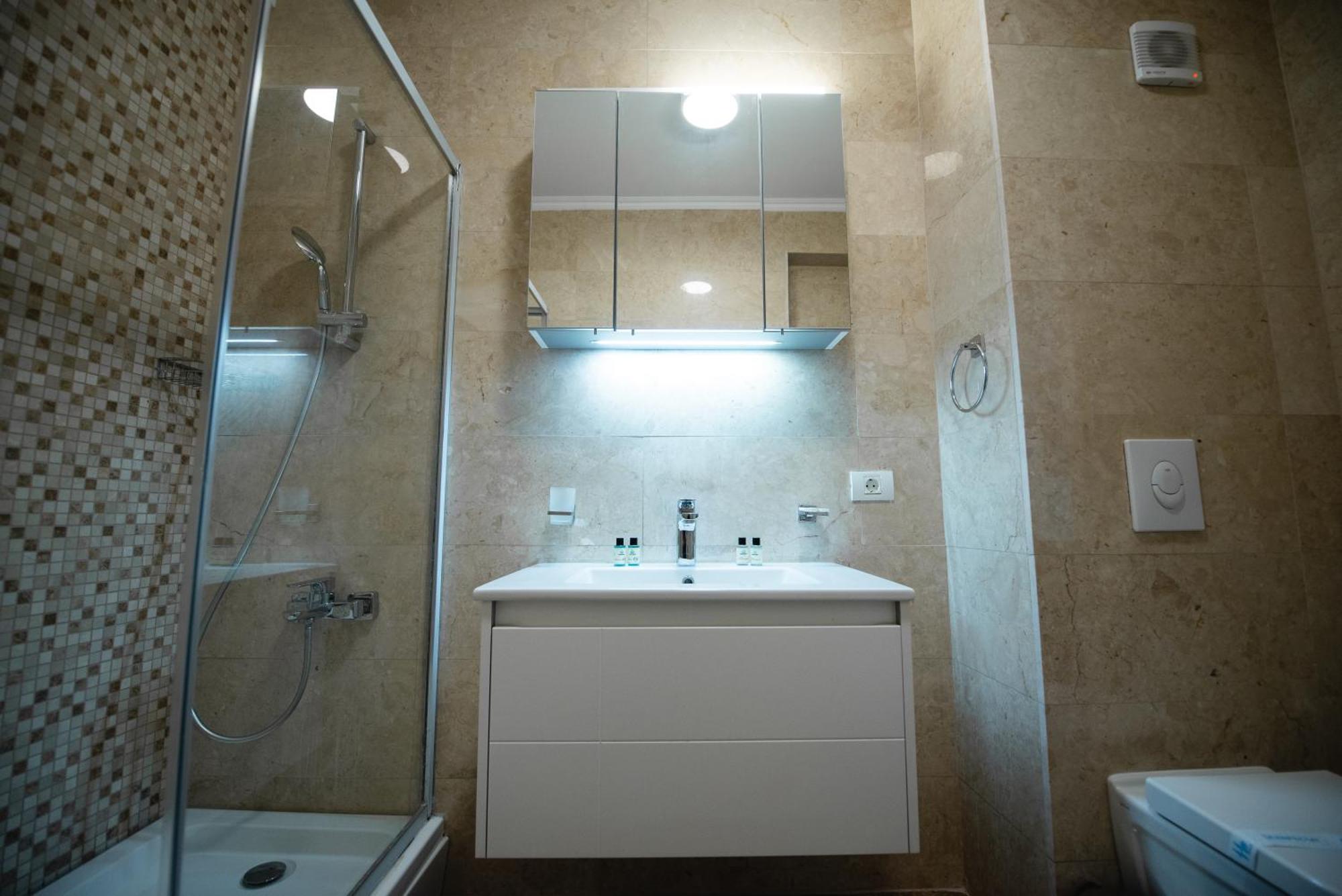 Solid Magic 3* Mamaia