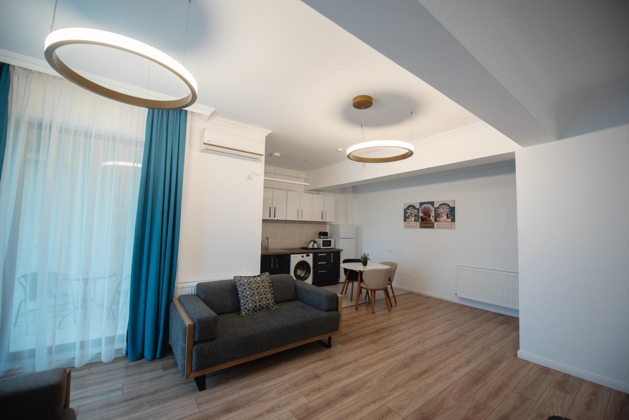 Hotel de apartamente Solid Magic Mamaia